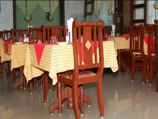Kpm Regency Hotel Palakkad Exterior photo